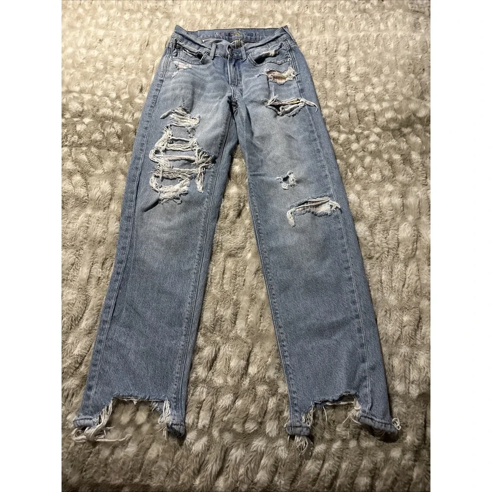 American Eagle Pride 90s Straight Distressed Raw Hem Denim Jeans Women Size 0